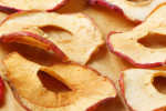 Quast Apfelchips sind ungeschwefelt und werden ohne jegliche Zusätze wie Zucker oder Aromastoffe hergestellt.